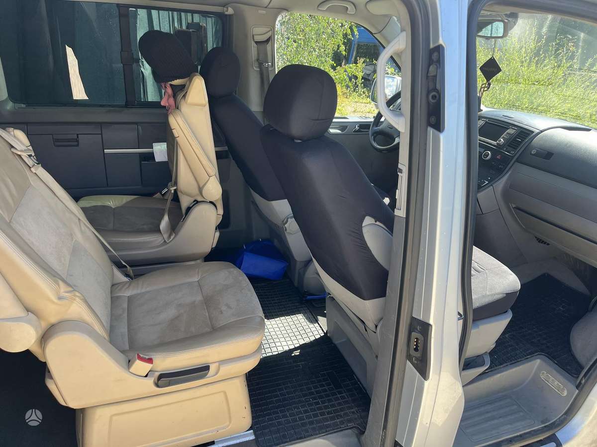 Volkswagen Multivan 2004 — photo 6