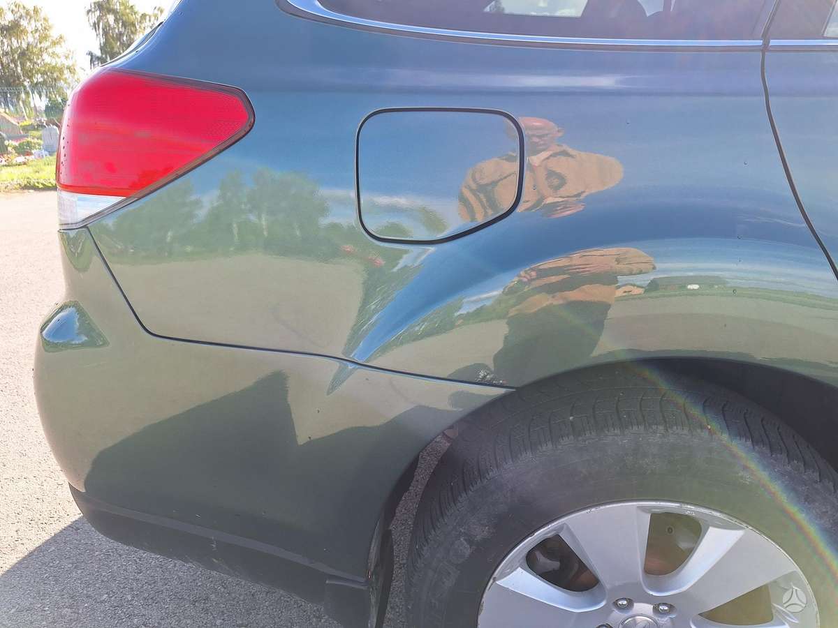 Subaru Outback 2011 — photo 13