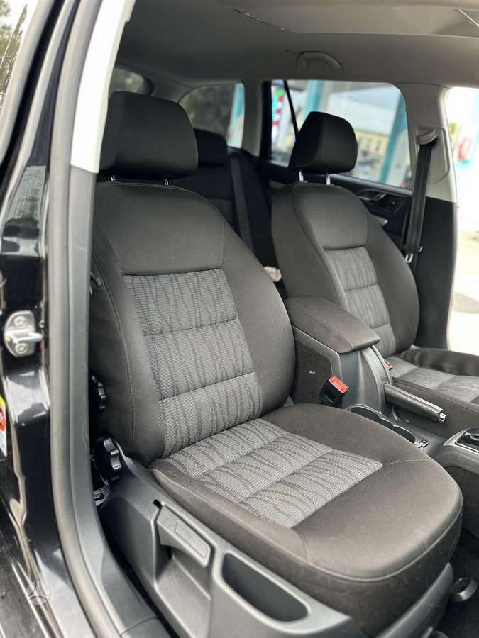 Skoda Octavia 2011 — photo 12