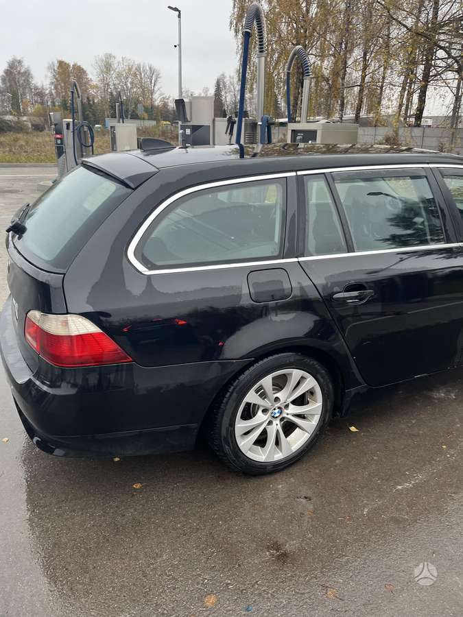 BMW 530 2006 — photo 6