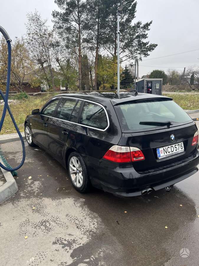 BMW 530 2006 — photo 9