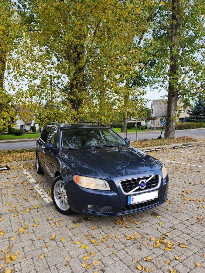 Volvo V70 2009 — photo 5