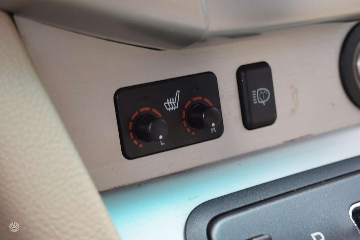 Lexus RX 2006 — photo 16