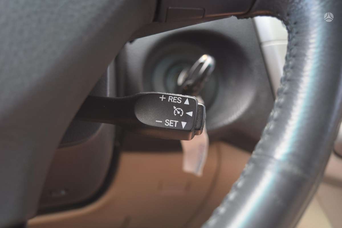 Lexus RX 2006 — photo 20