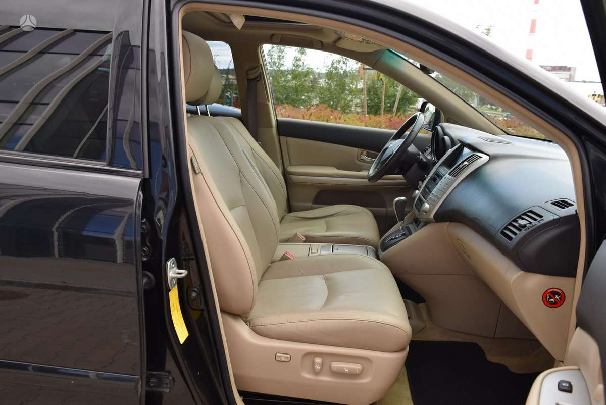 Lexus RX 2006 — photo 8