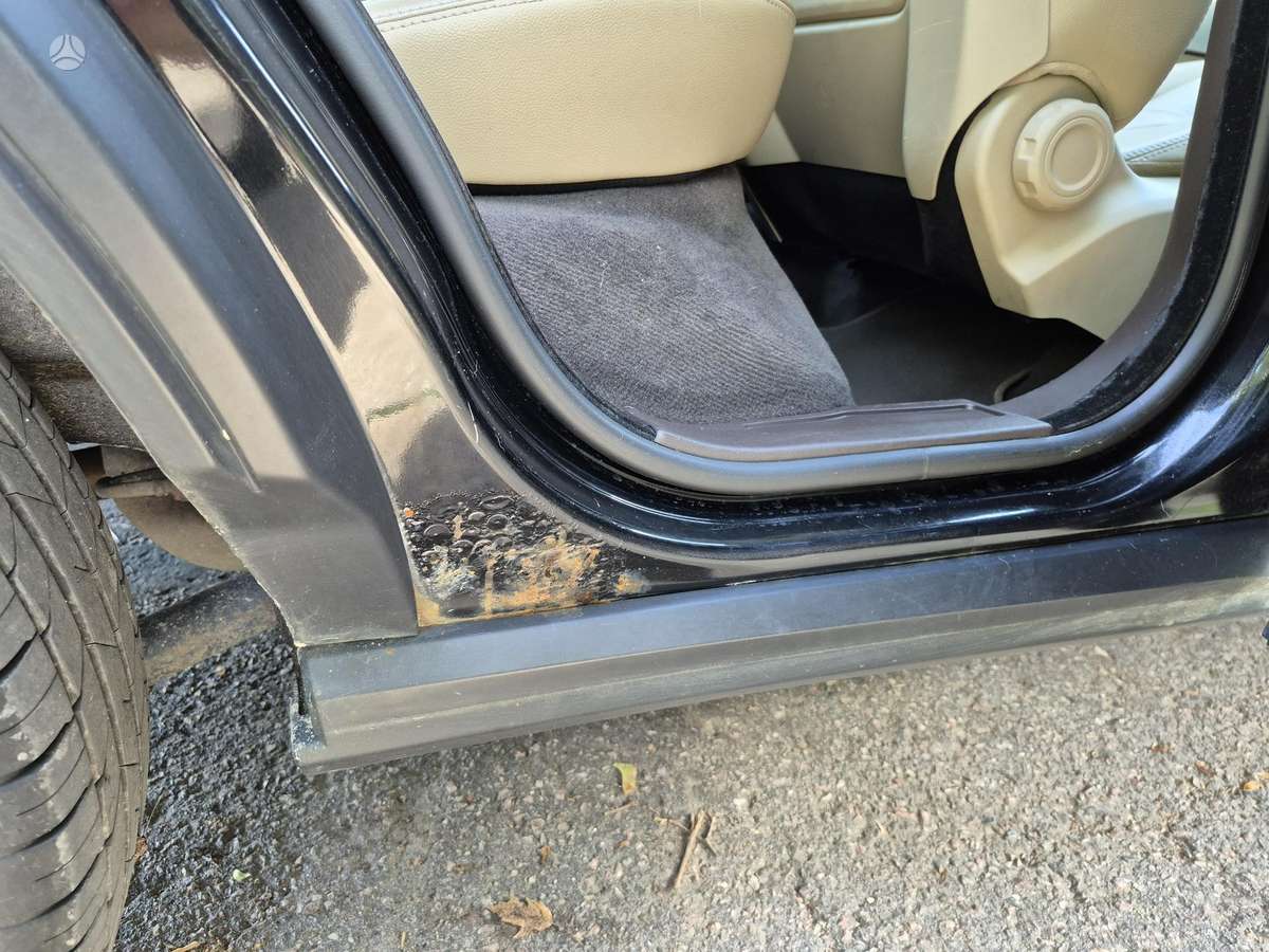 Land Rover 2012 — photo 12