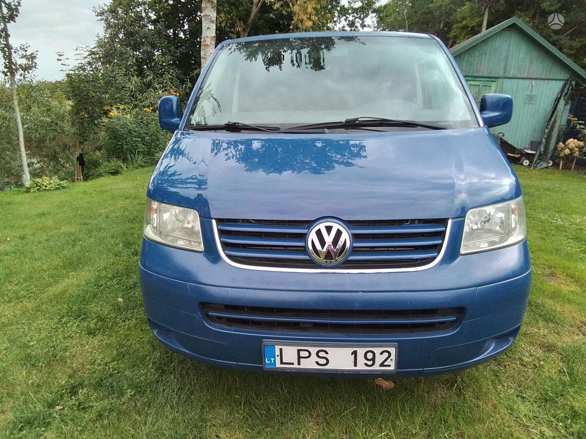 Volkswagen Transporter 2006 — rear view