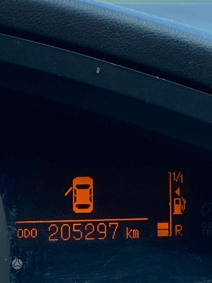 Toyota Verso 2010 — photo 11