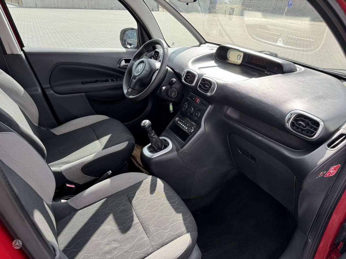 Citroen C3 2014 — photo 16