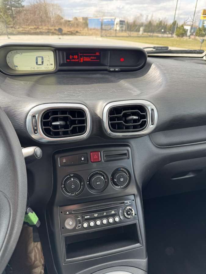 Citroen C3 2014 — photo 19