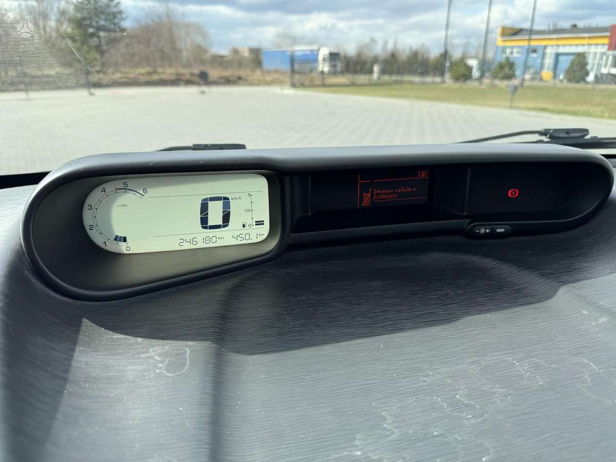 Citroen C3 2014 — photo 21