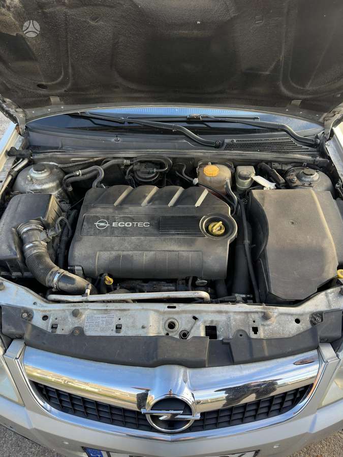Opel Vectra 2006 — photo 15