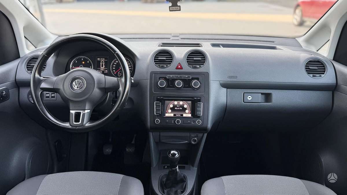 Volkswagen Caddy 2011 — photo 15
