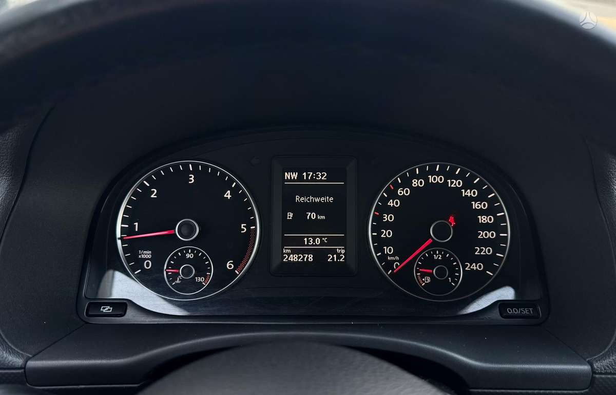 Volkswagen Caddy 2011 — photo 18