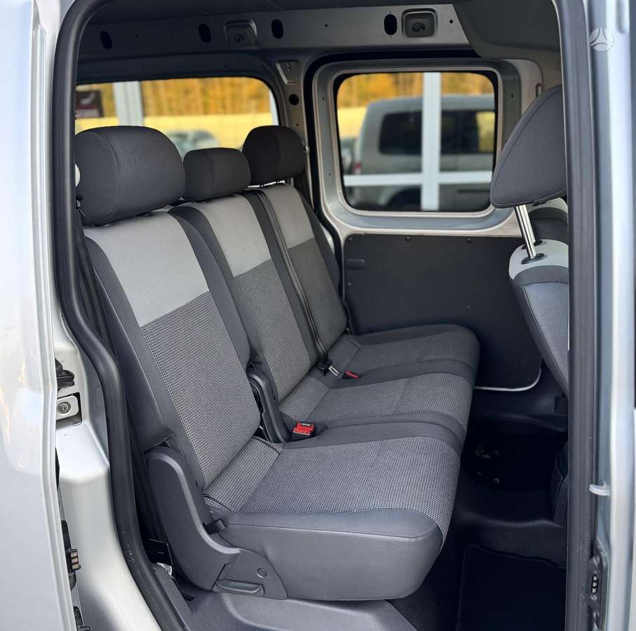 Volkswagen Caddy 2011 — photo 21