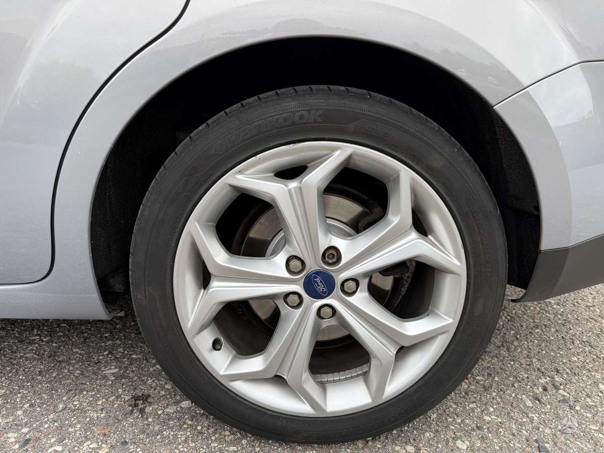 Ford S-MAX 2011 — photo 8