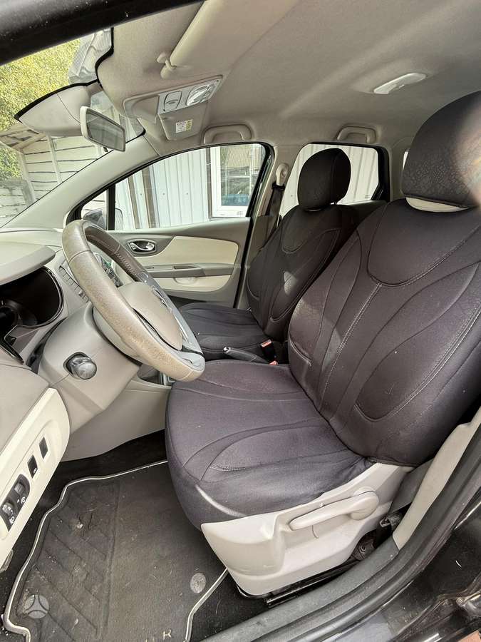 Renault Captur 2014 — салон