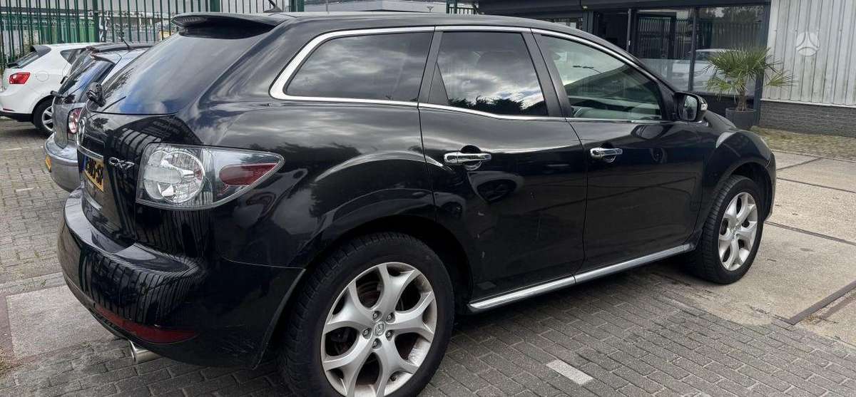 Mazda CX-7 2012 — вигляд ззаду