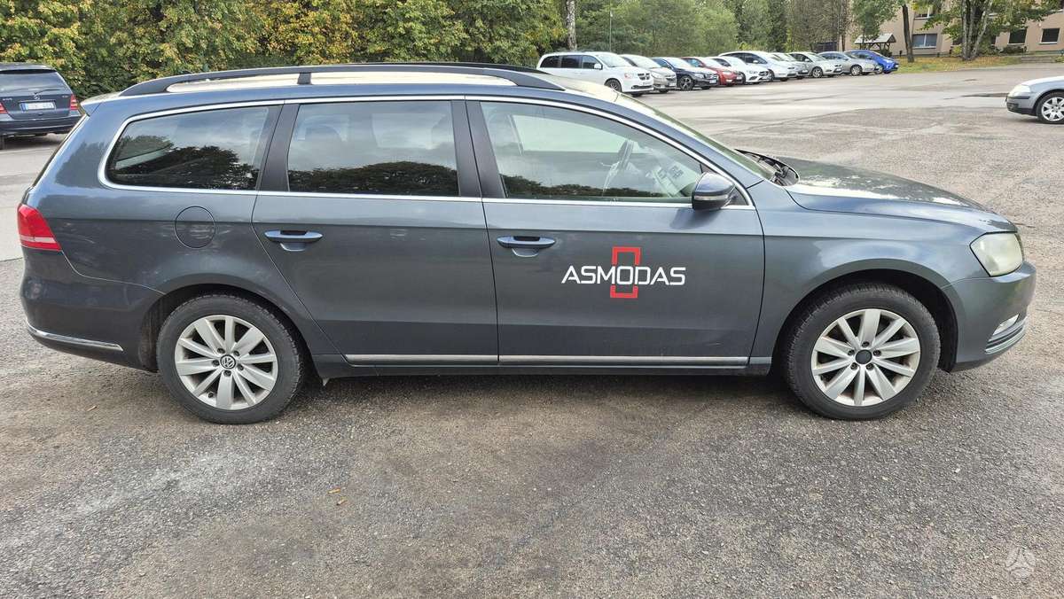 Volkswagen Passat, 2012