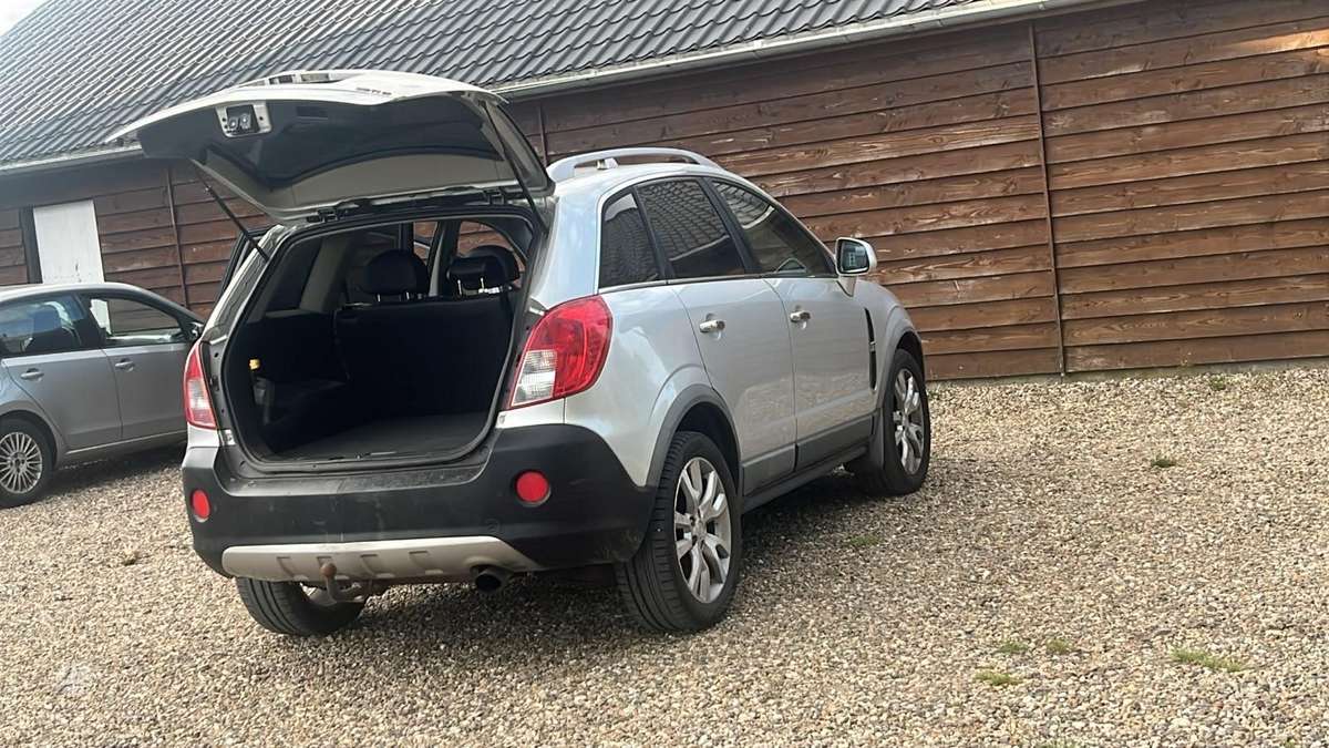 Opel Antara 2012 — photo 5