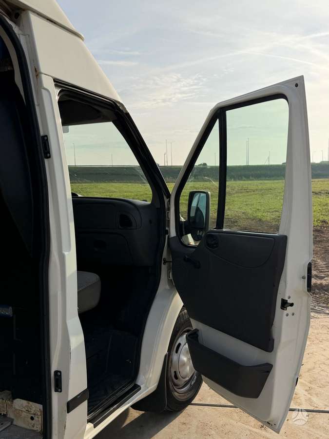 Ford Transit 2006 — photo 17