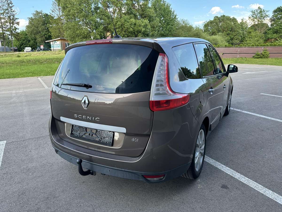 Renault Scenic 2010 — photo 5