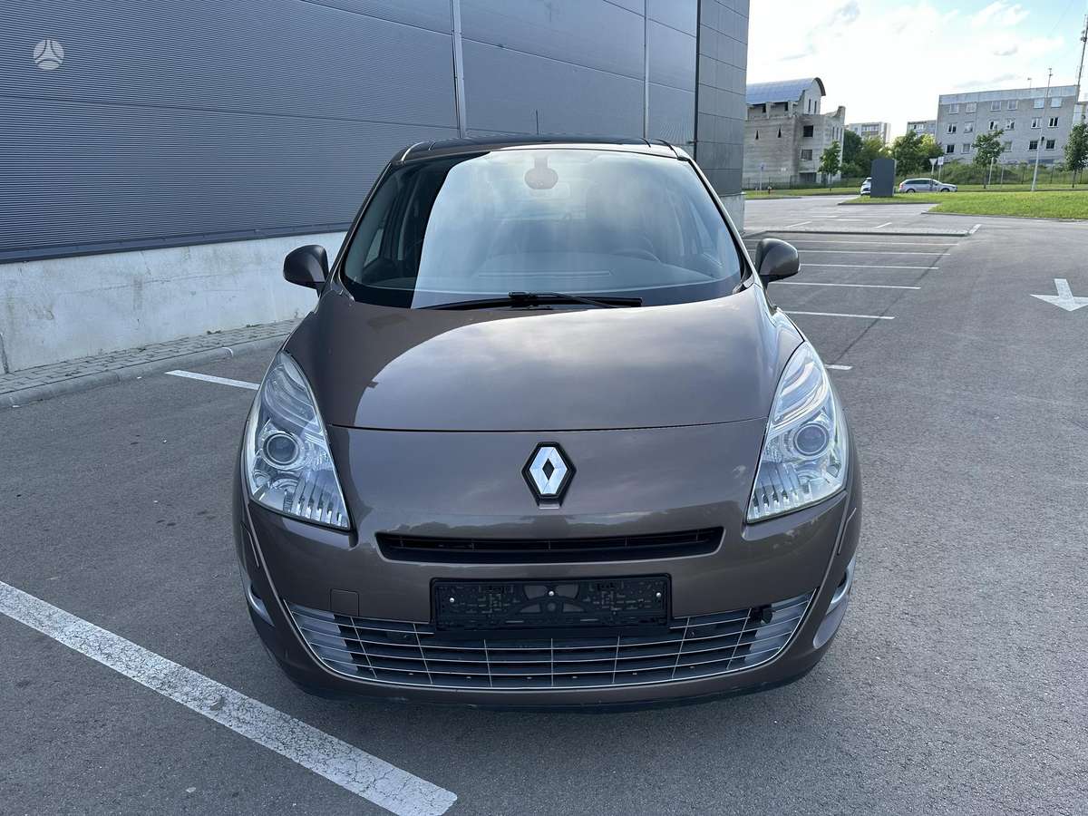 Renault Scenic 2010 — photo 8