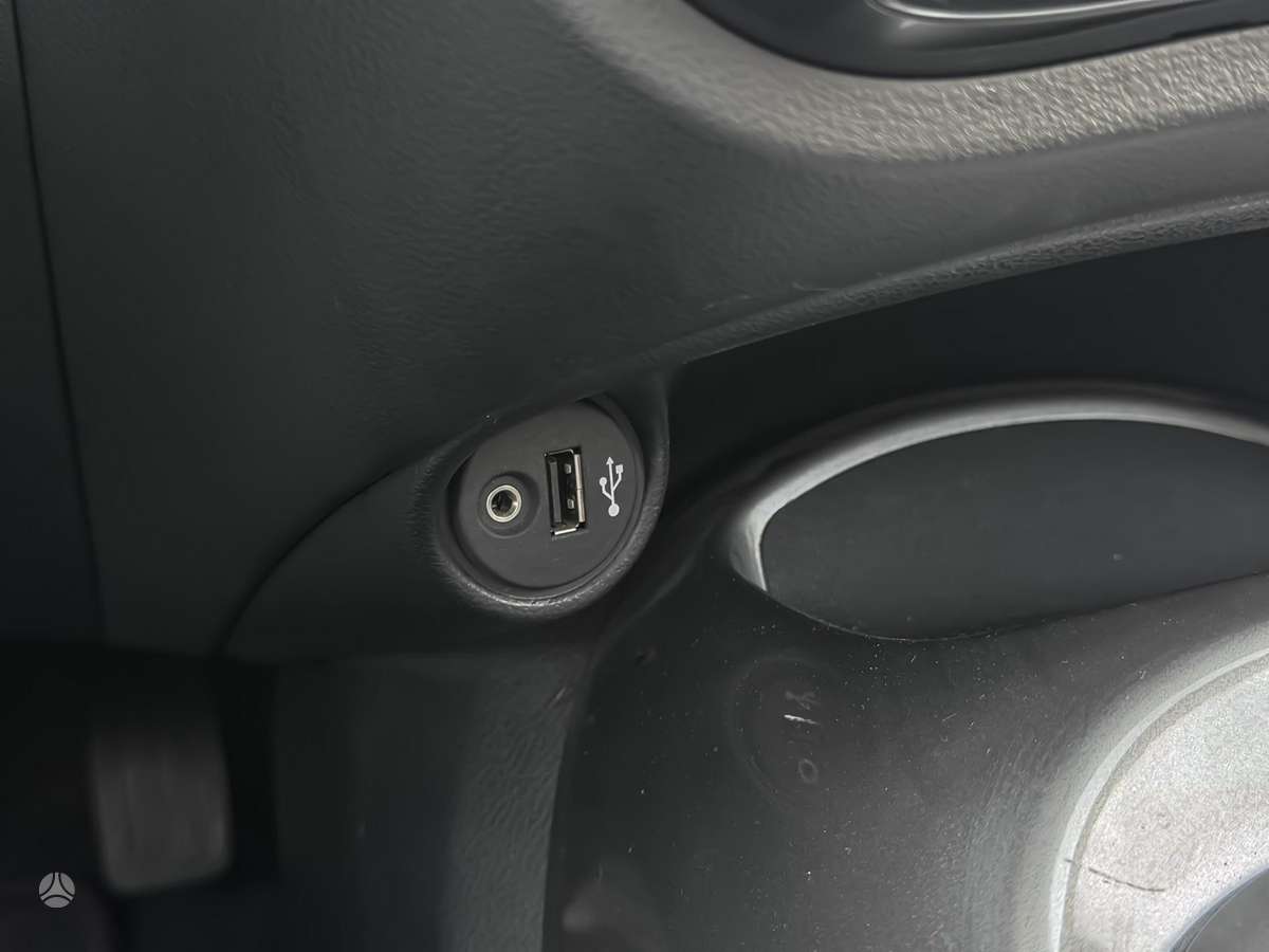 Nissan Juke 2013 — photo 19