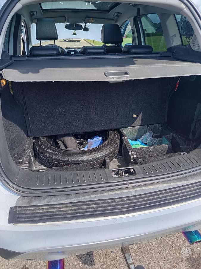 Ford Kuga 2009 — photo 11