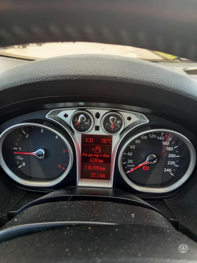 Ford Kuga 2009 — photo 15