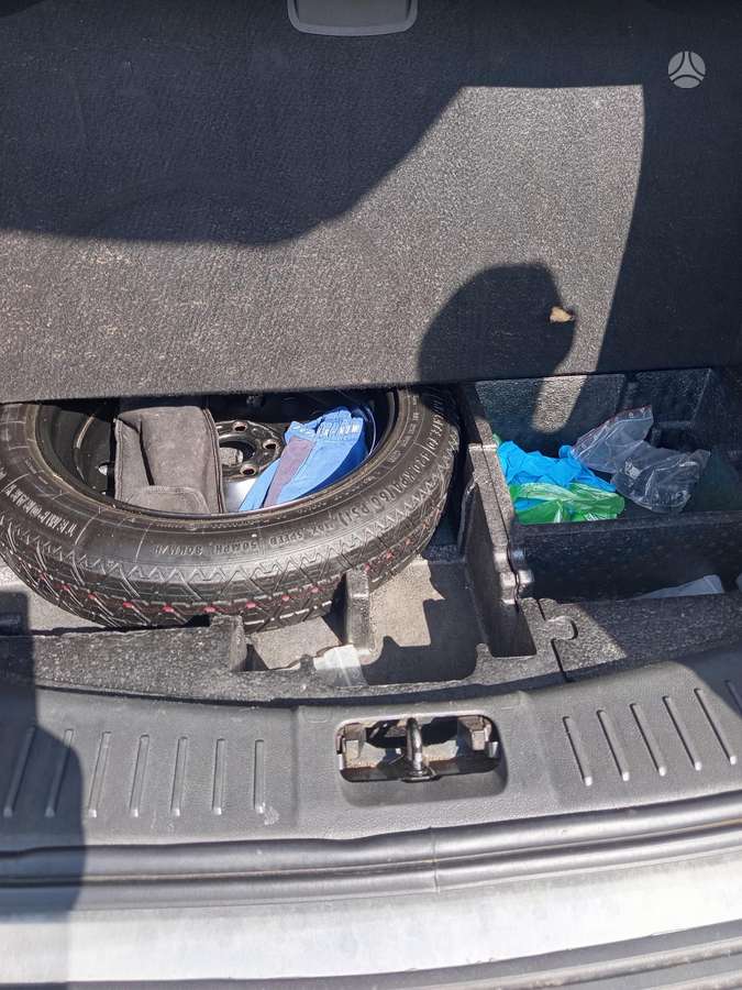 Ford Kuga 2009 — photo 19