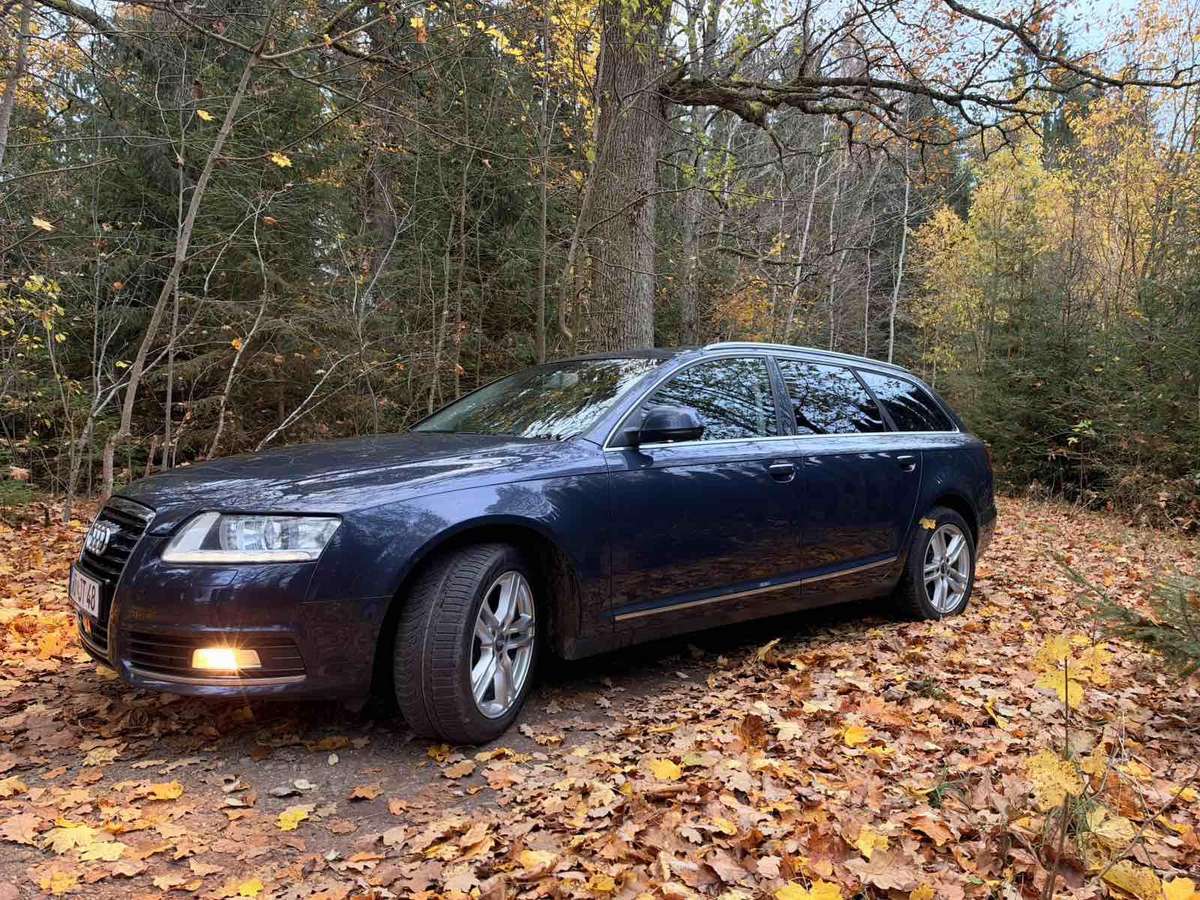 Audi A6 2011 — rear view