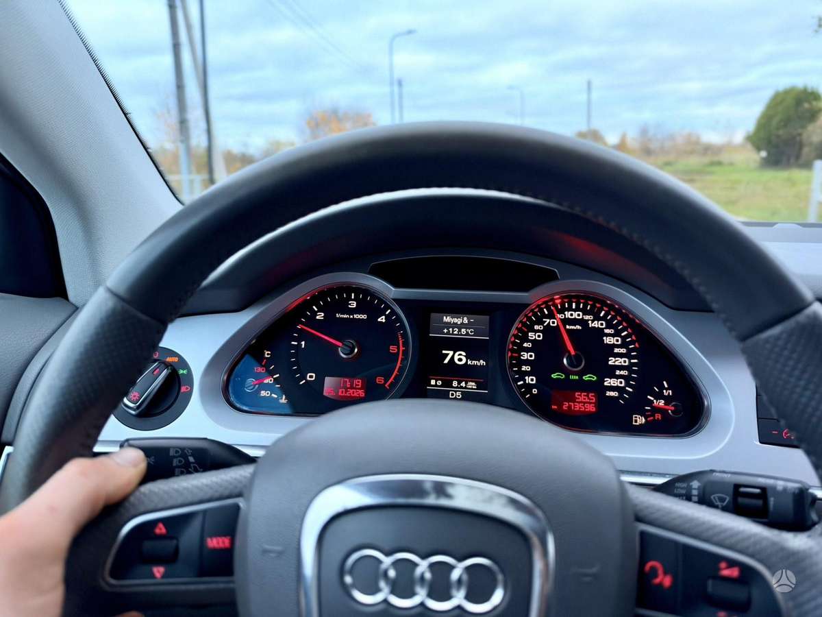 Audi A6 2011 — photo 9