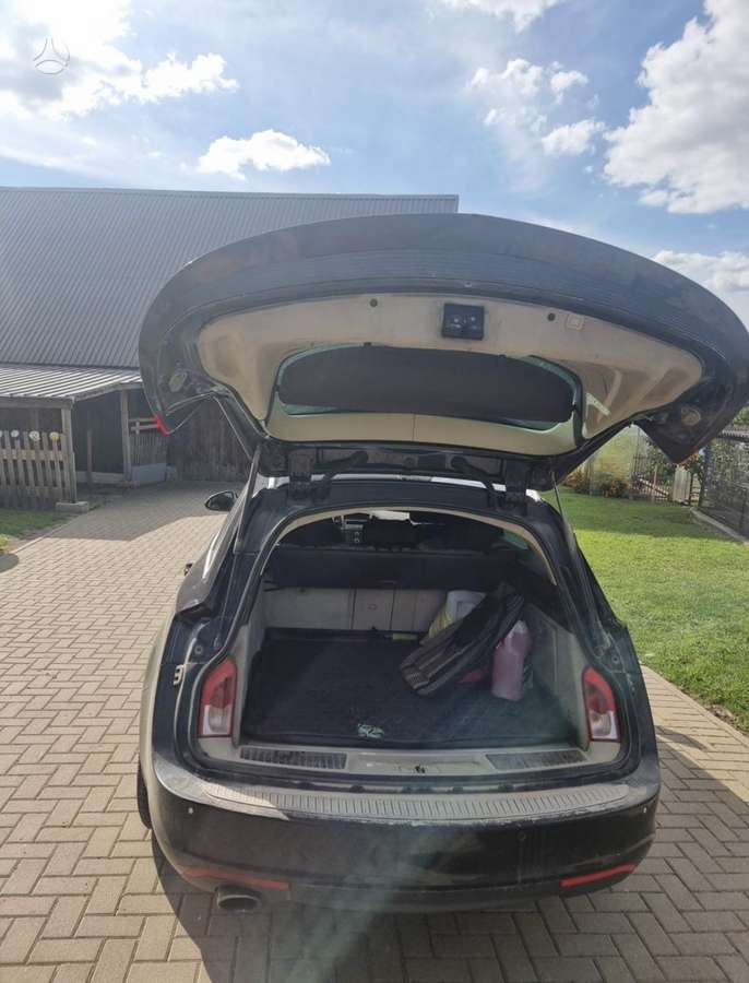 Opel Insignia 2009 — photo 6