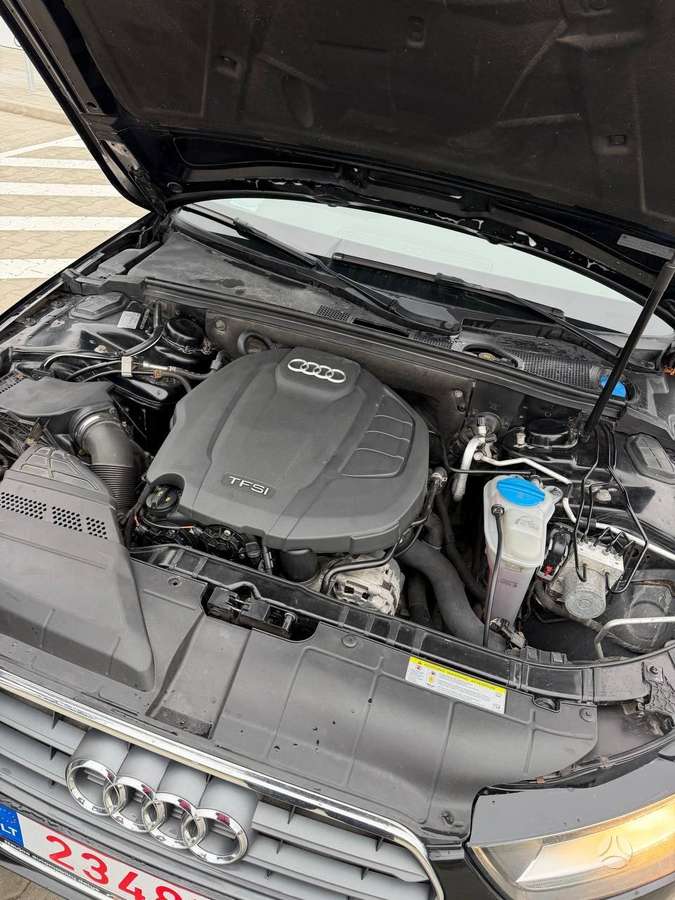 Audi A4 2012 — photo 22