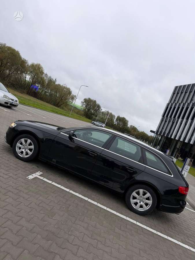 Audi A4 2012 — photo 5