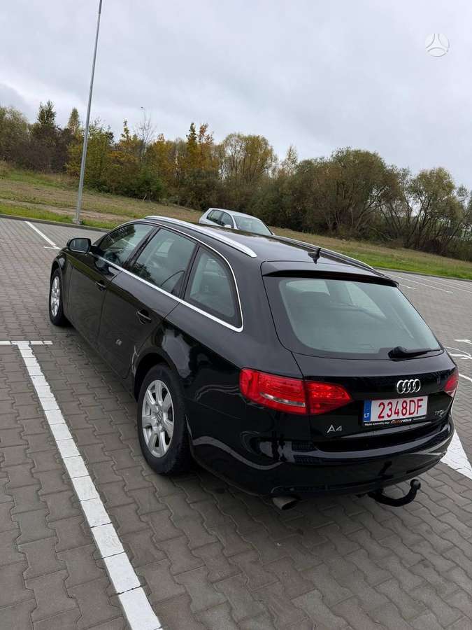 Audi A4 2012 — photo 6