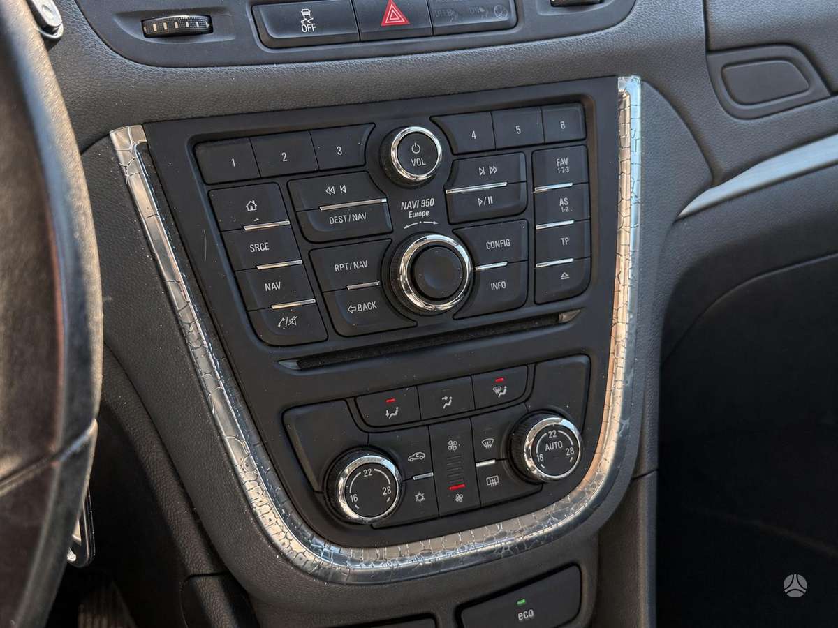 Opel Mokka 2014 — photo 22