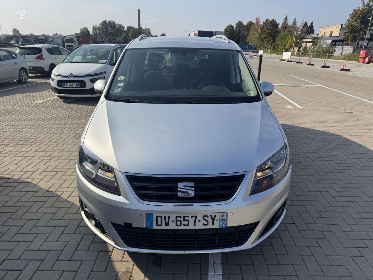Seat Alhambra 2015 — вигляд ззаду