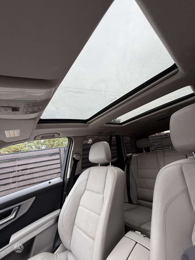 Mercedes-Benz GLK220 2011 — photo 11