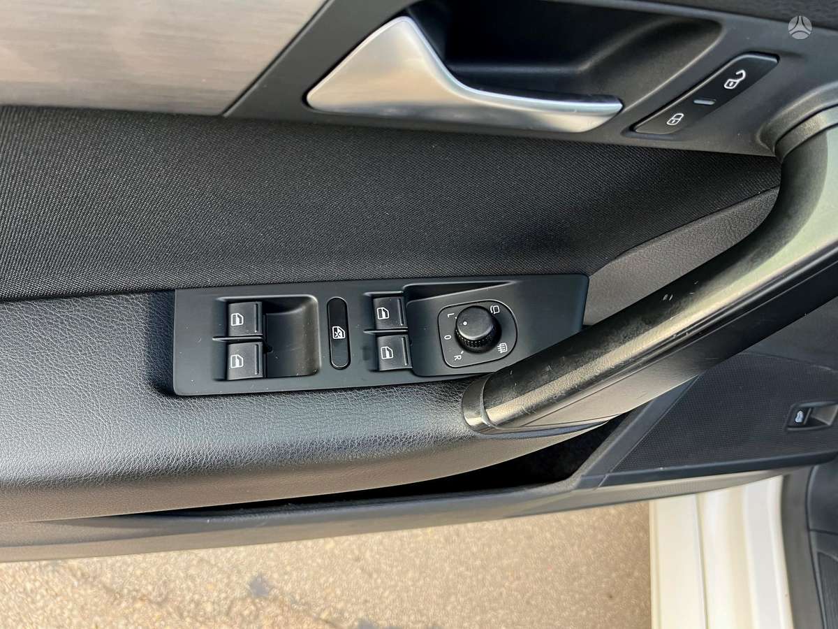 Volkswagen Passat 2014 — фото 15