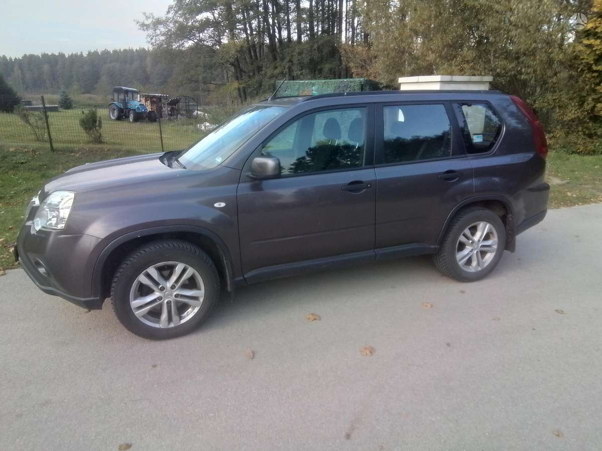 Nissan X-Trail 2011 — photo 5