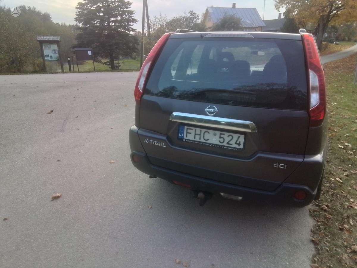 Nissan X-Trail 2011 — photo 6