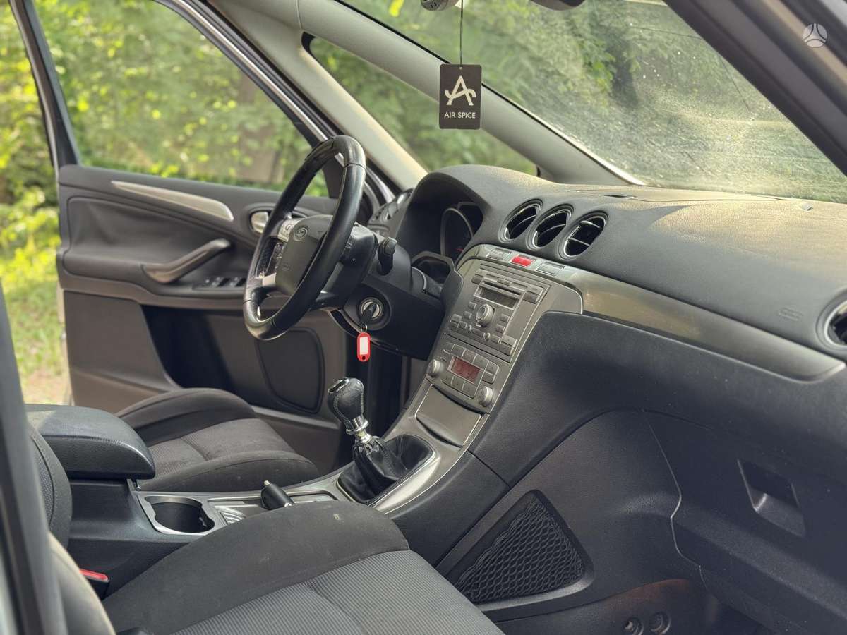 Ford S-MAX 2007 — photo 11