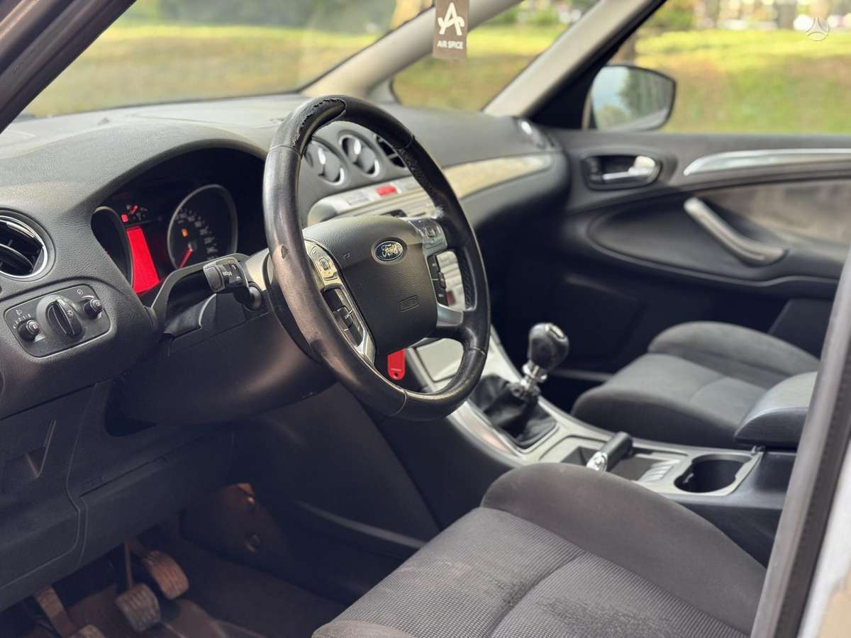 Ford S-MAX 2007 — photo 12