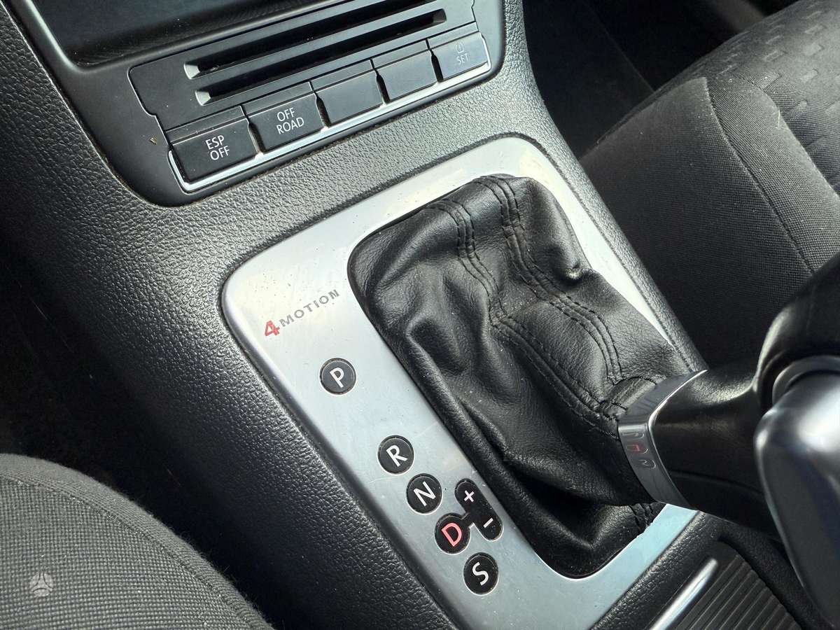 Volkswagen Tiguan 2008 — photo 12