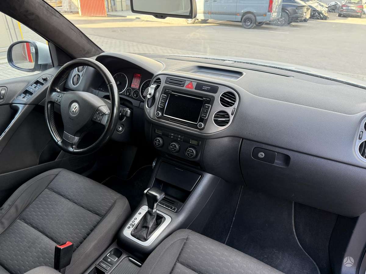 Volkswagen Tiguan 2008 — photo 9