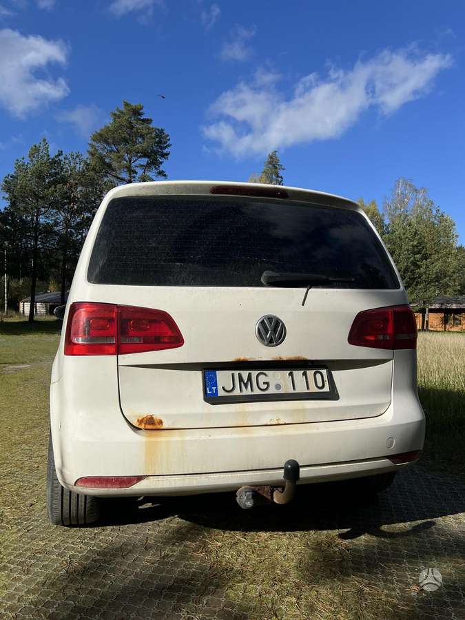 Volkswagen Touran 2013 — photo 5
