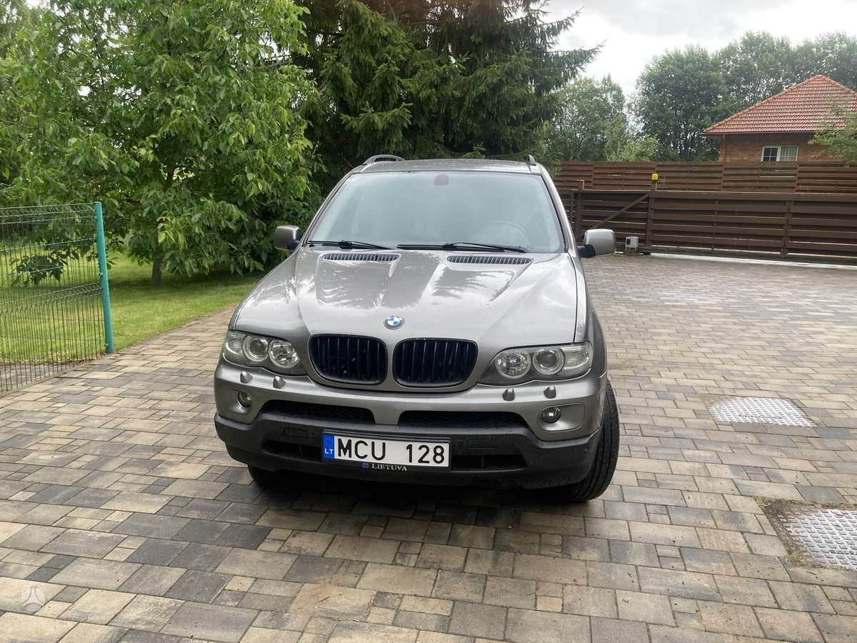 BMW X5 2004 — авто для ЗСУ з Європи