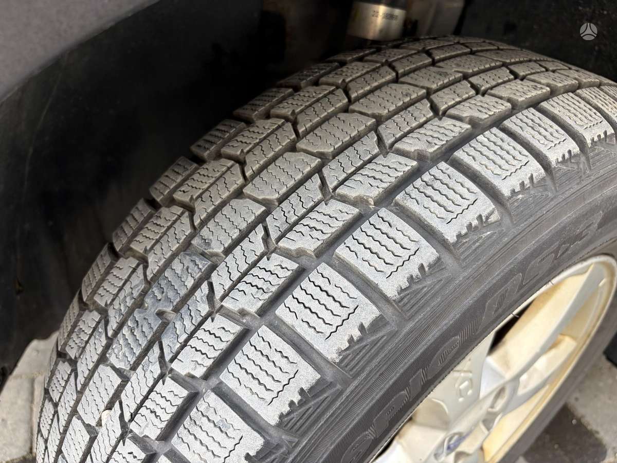 Volvo XC70 2010 — photo 14